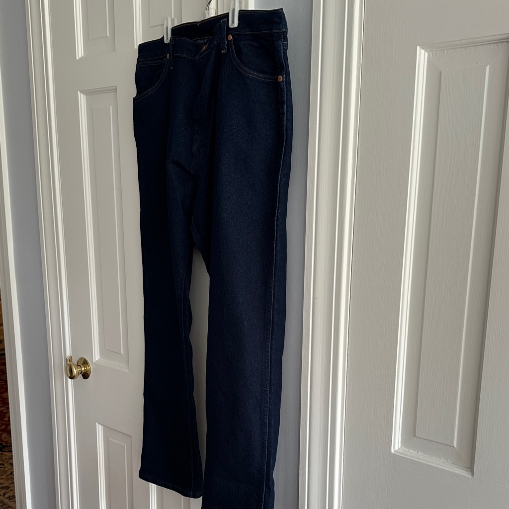 Men’s Wrangler Cowboy Cut Active Flex Jeans - Deep Blue. Dungarees New With Tags